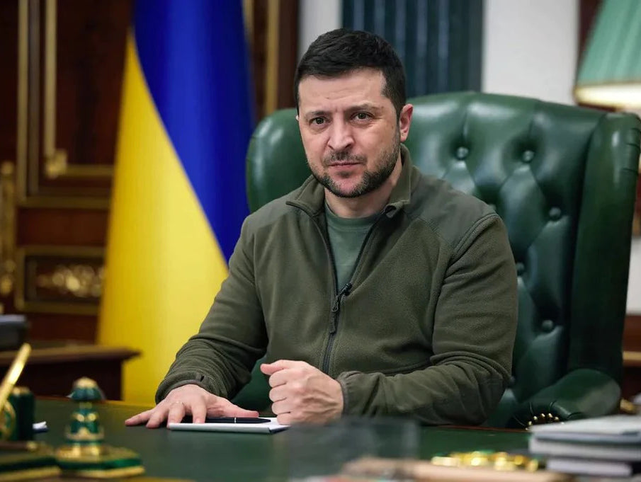 Military Style Instead of Costumes: Zelenskyy's Dress Code During the War?