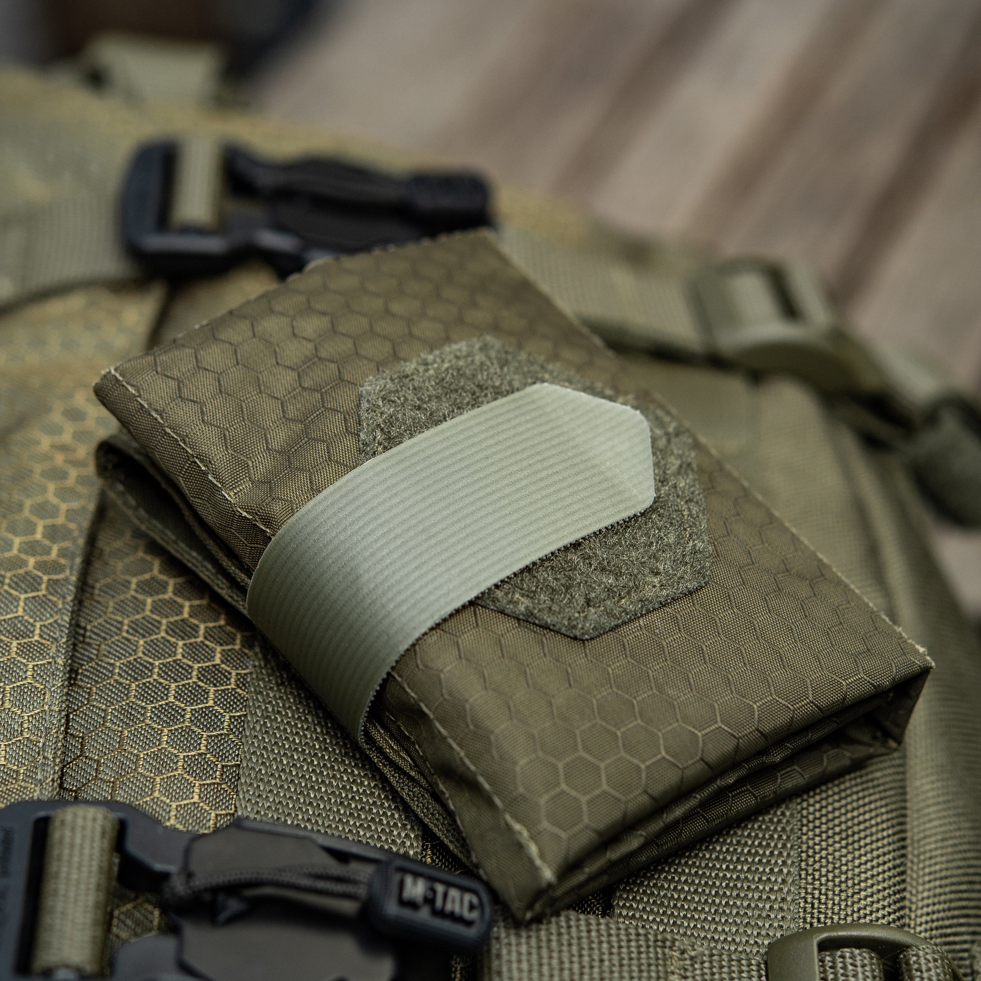 M-Tac City Med Pocket Pouch Hex - M-TAC