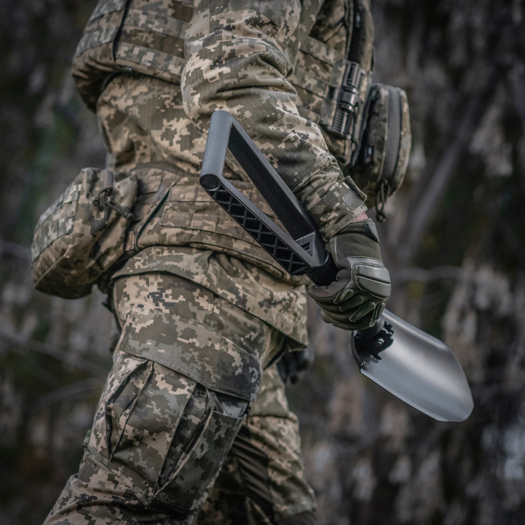 M-Tac Folding Shovel With Case Black - M-TAC