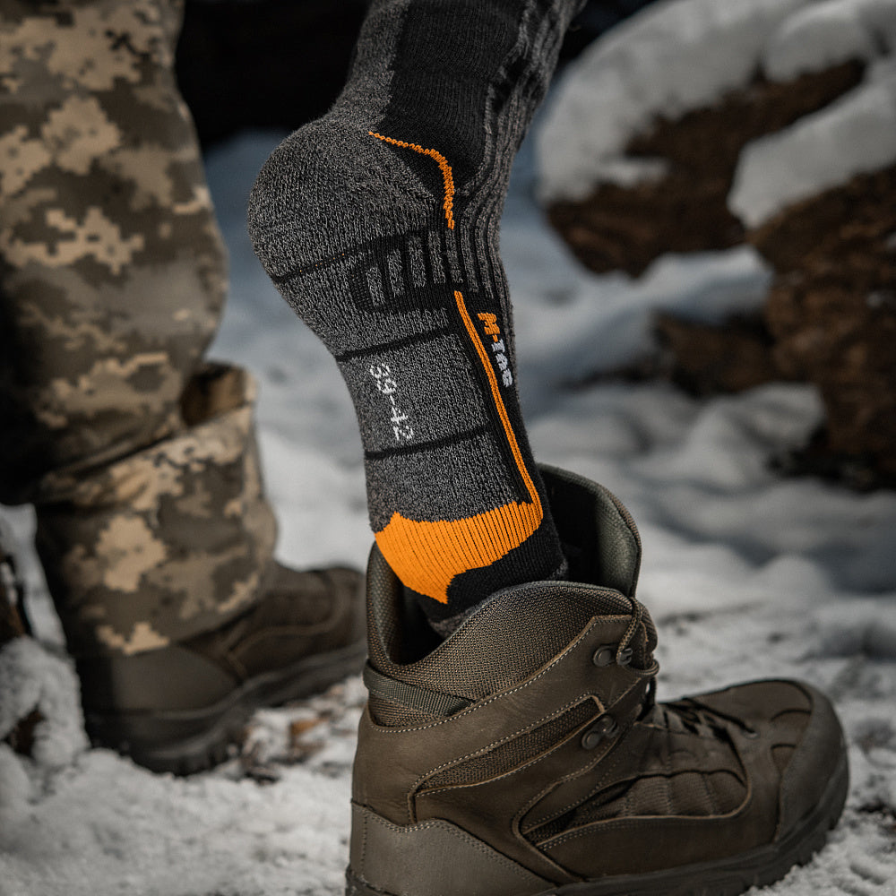 Best Socks for Tactical Boots: Military, Army, Police & Field Use Guide