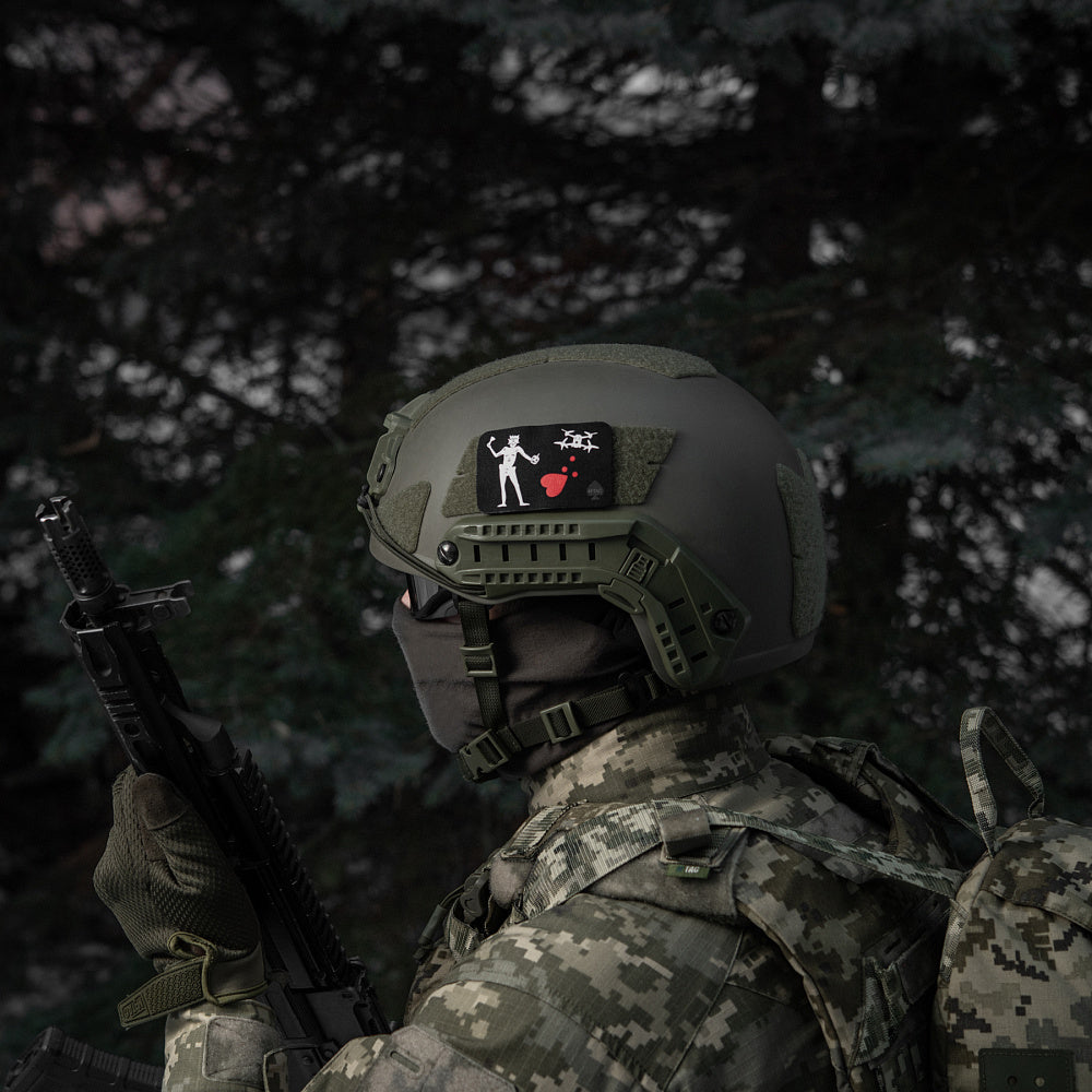 What Do You Need a Tactical Helmet Cover For — And How to Choose the Right One