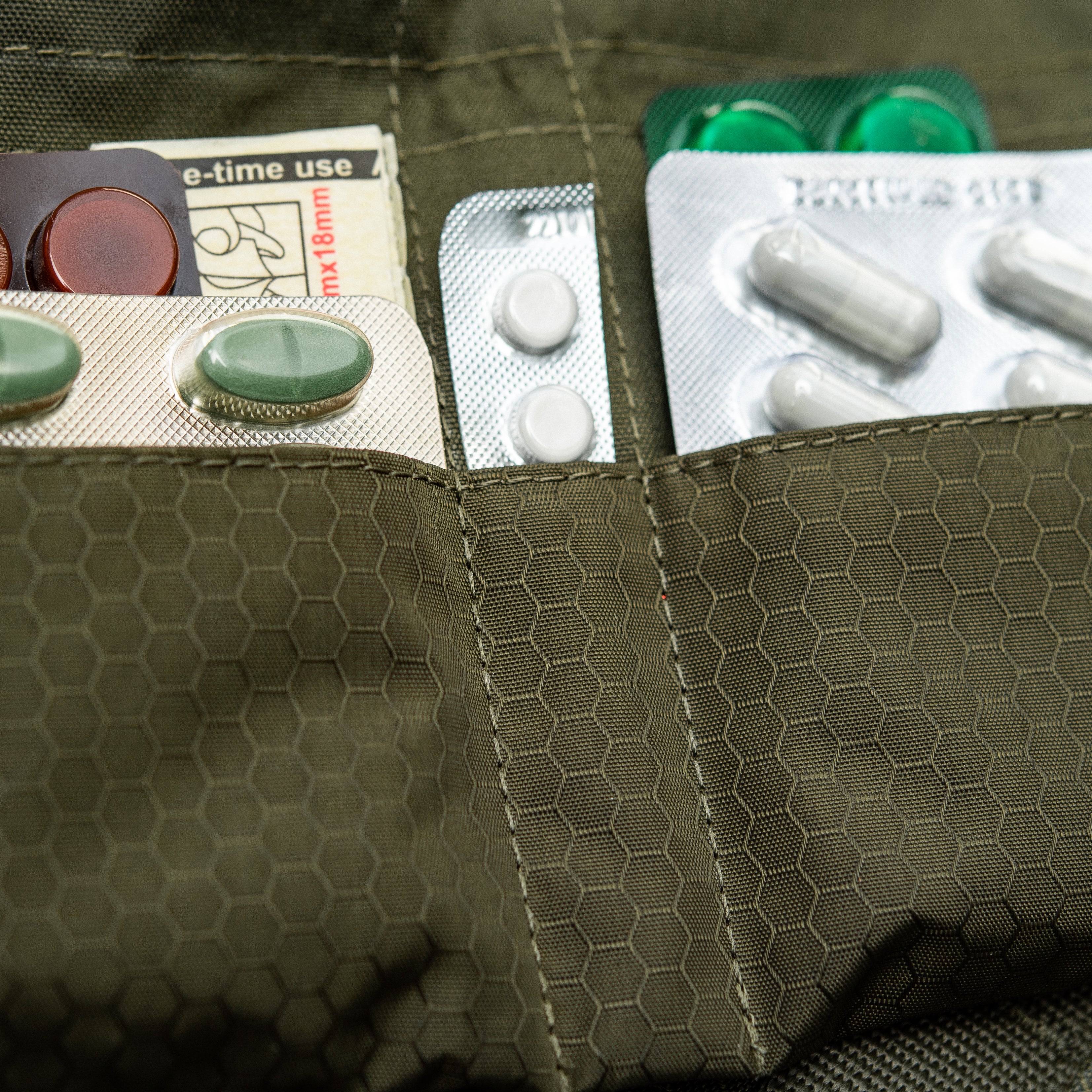 M-Tac City Med Pocket Pouch Hex - M-TAC