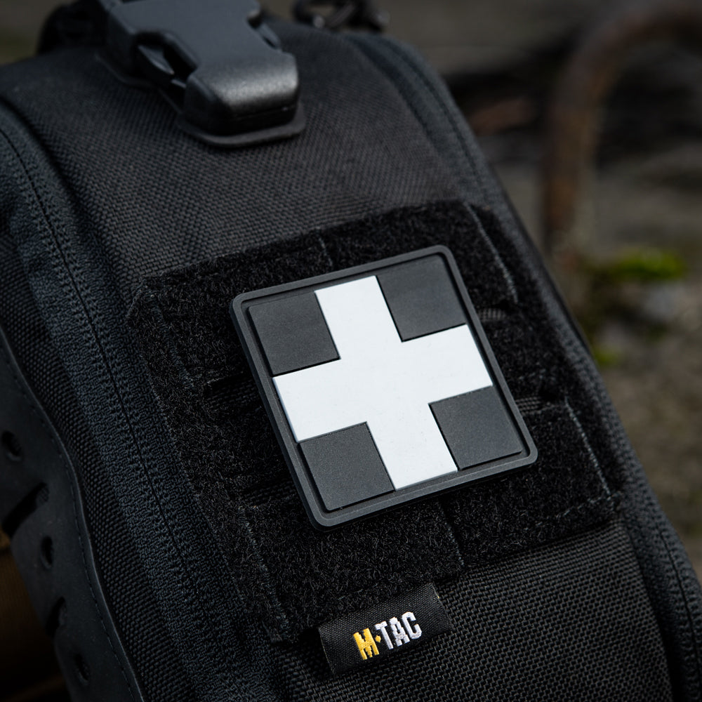 M-Tac patch Medic Cross Square PVC - M-TAC