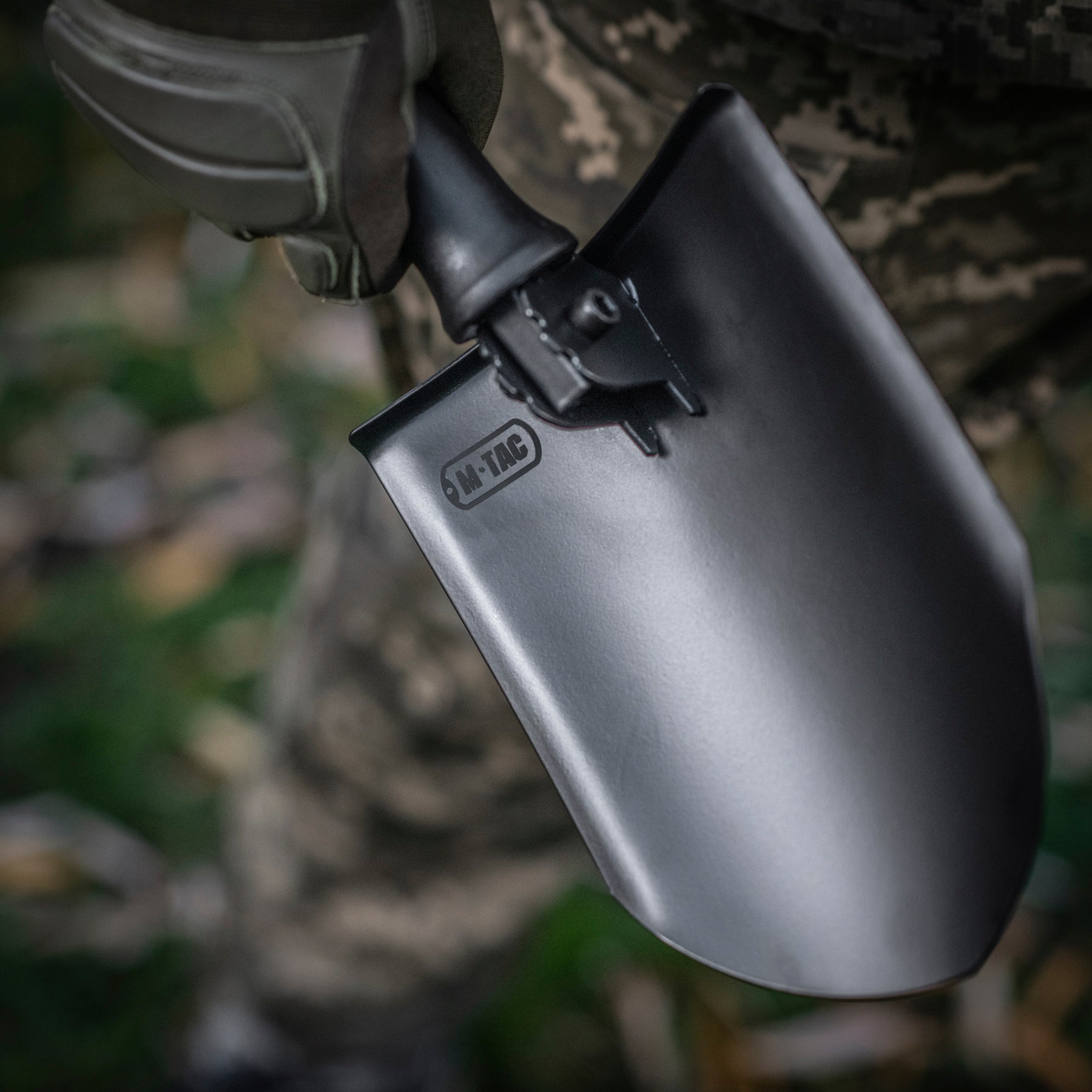 M-Tac Folding Shovel With Case Black - M-TAC
