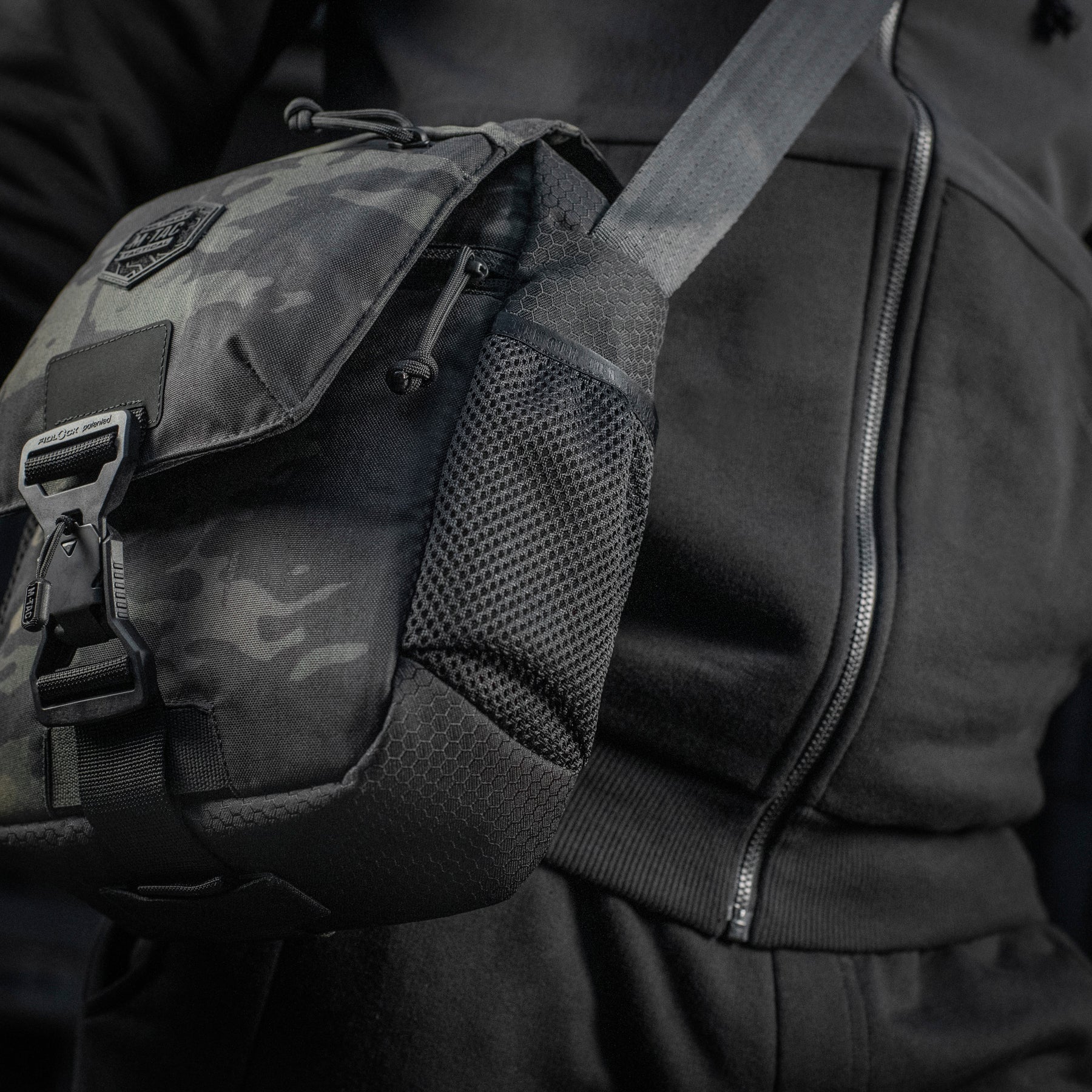 全国送料無料・イイ店 Magnet Satellite M-Tac Bag M-TAC – Black Hex Elite その他